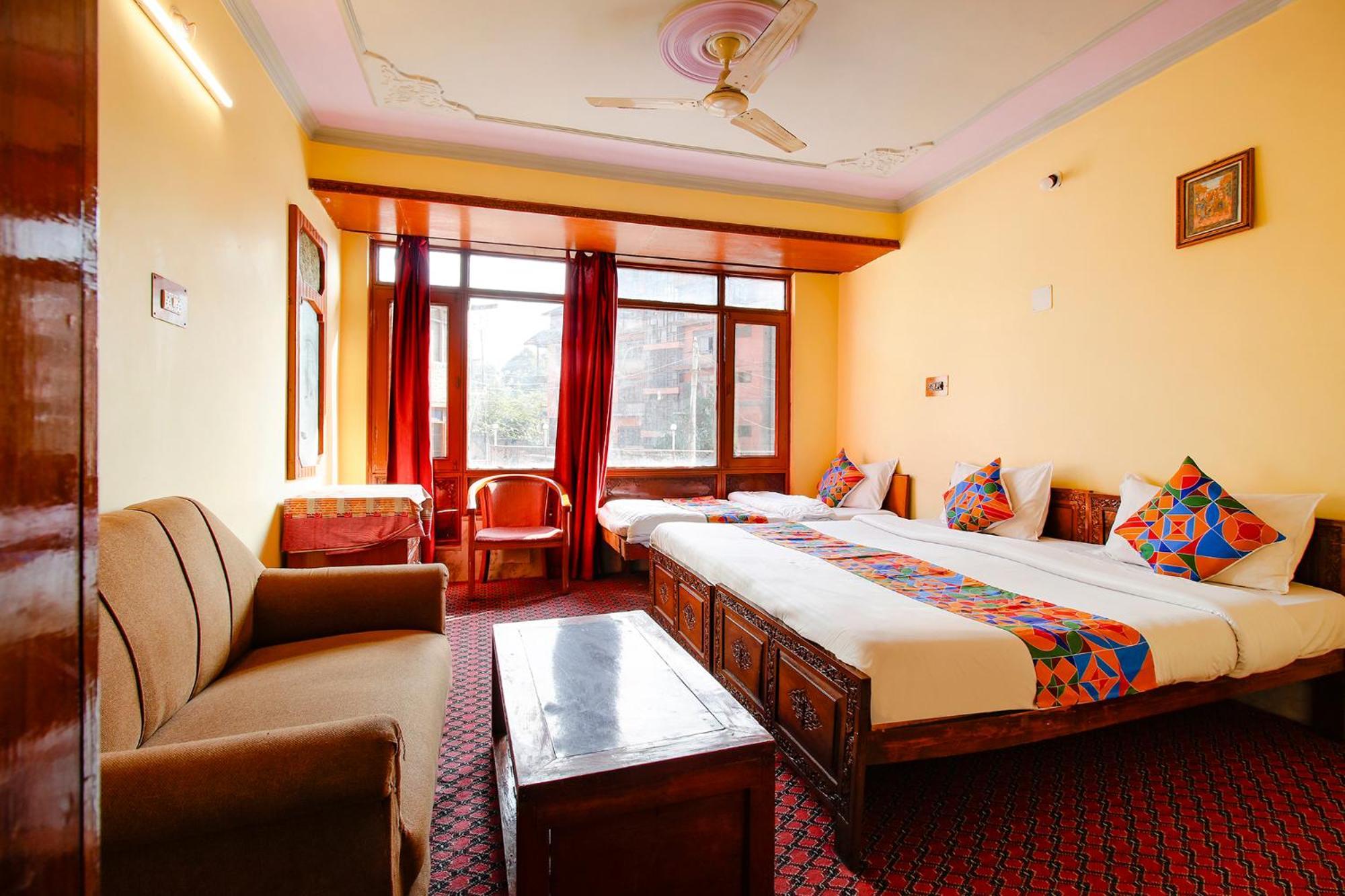 Fabhotel Kashmir Hilltown Durgjan Exteriör bild